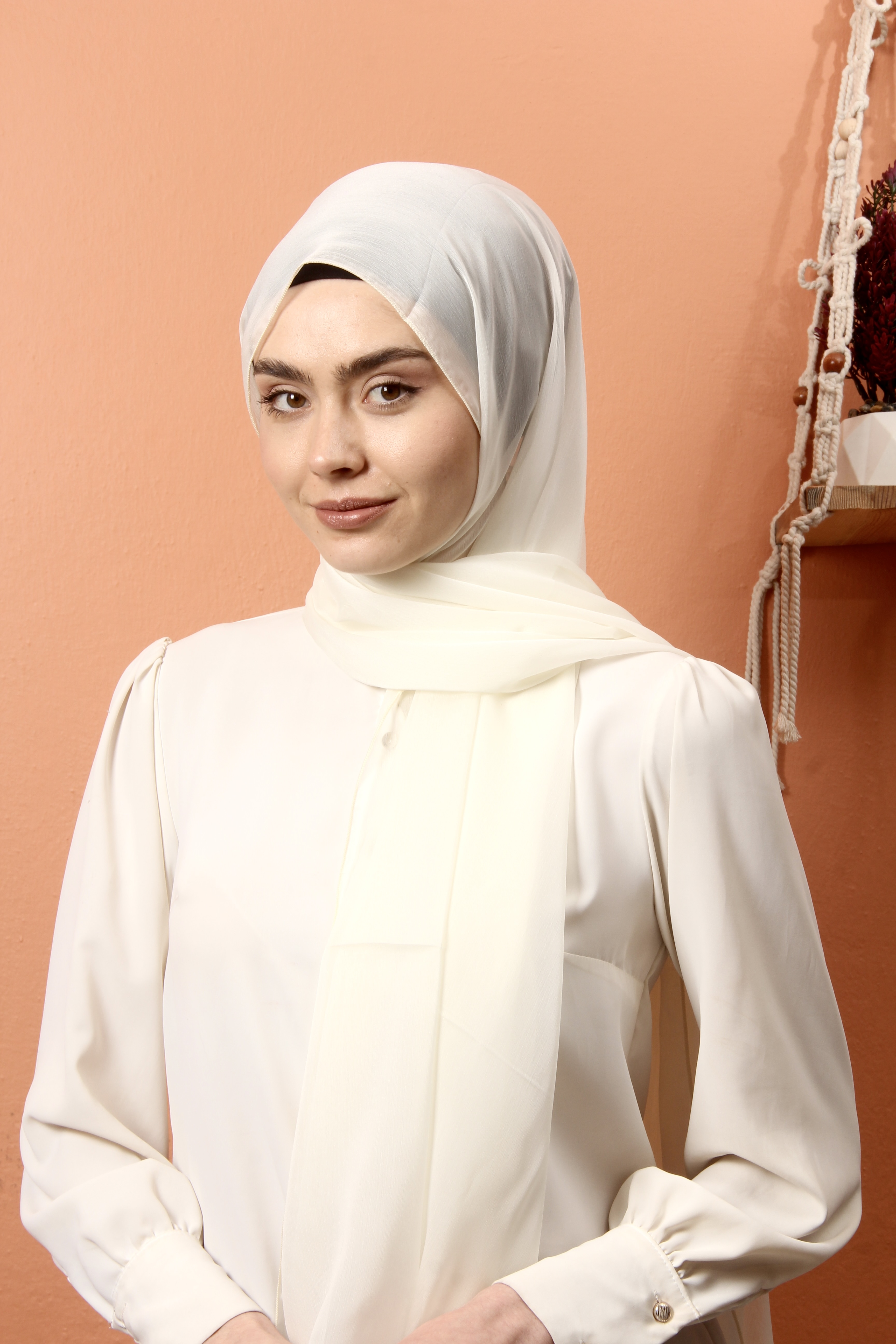 Ay Mina by Dilek Akhisarlı 7586-03 JanJan Şifon Krem Şal