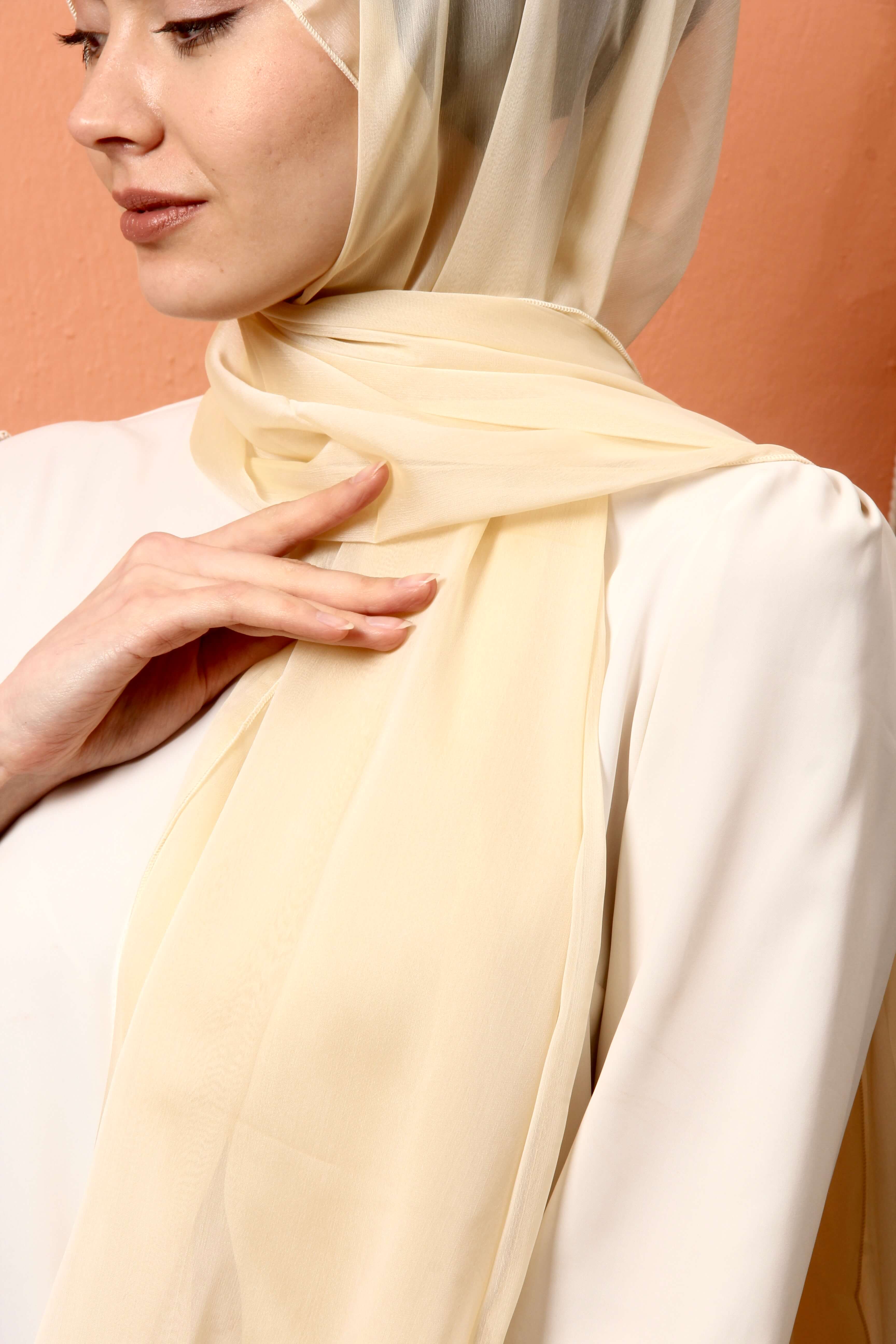 Ay Mina by Dilek Akhisarlı 7586-07  JanJan Şifon Bej Şal