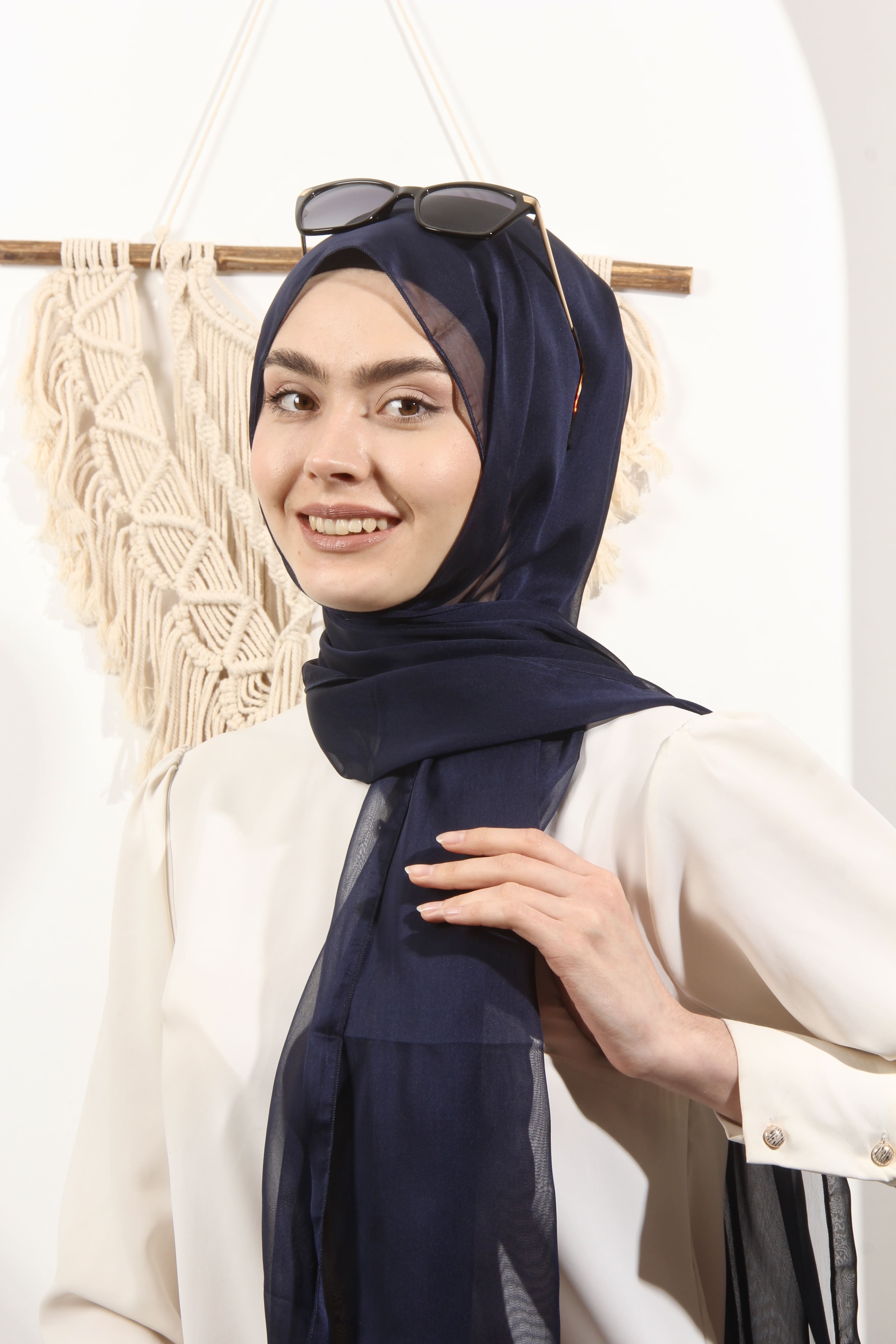 Ay Mina by Dilek Akhisarlı 7586-08  JanJan Şifon Lacivert Şal
