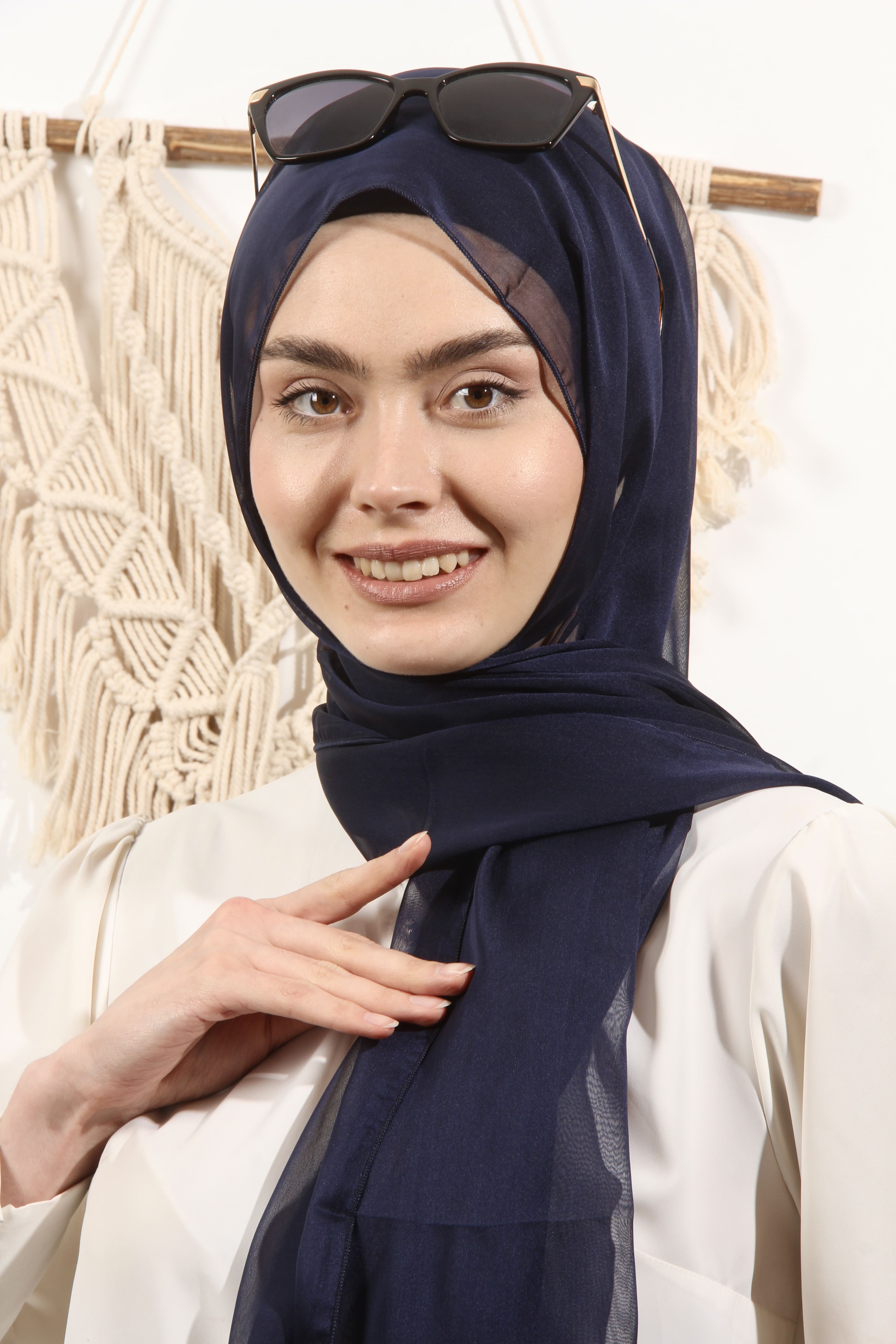 Ay Mina by Dilek Akhisarlı 7586-08  JanJan Şifon Lacivert Şal