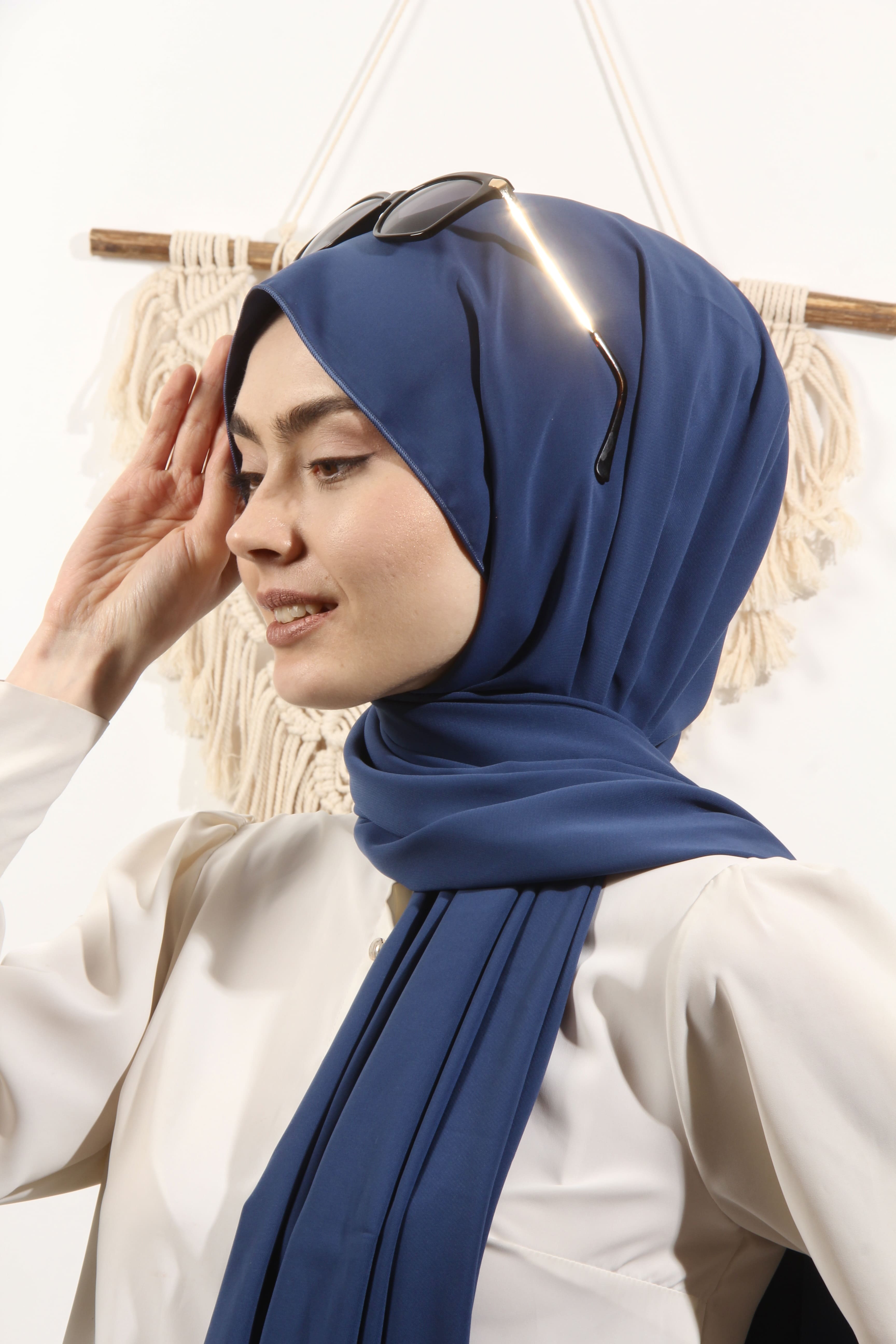 Ay Mina by Dilek Akhisarlı 8612-09 İpek Pamuk indigo  Şal